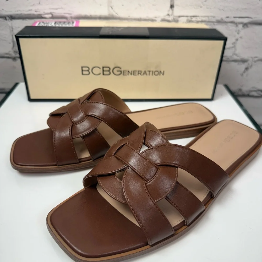 BCBGeneration Meltem Leather Sandals Sugar Almond Brown Size 10 NWT Boho Sandals