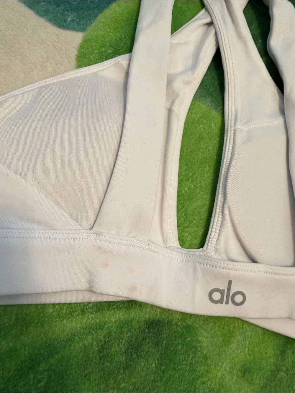 ALO Yoga crisp white