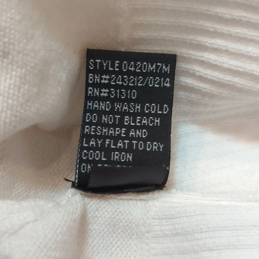 B* Design pit button length
