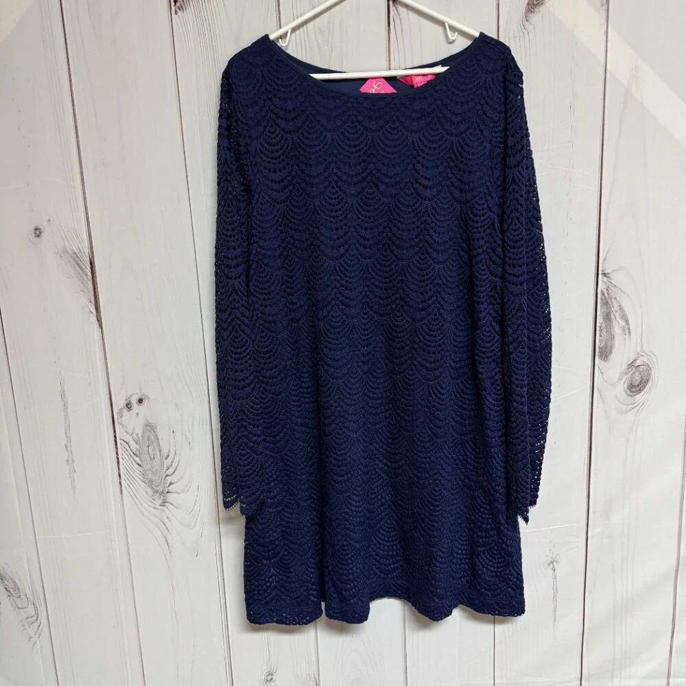 Lily Rose chic feminine
