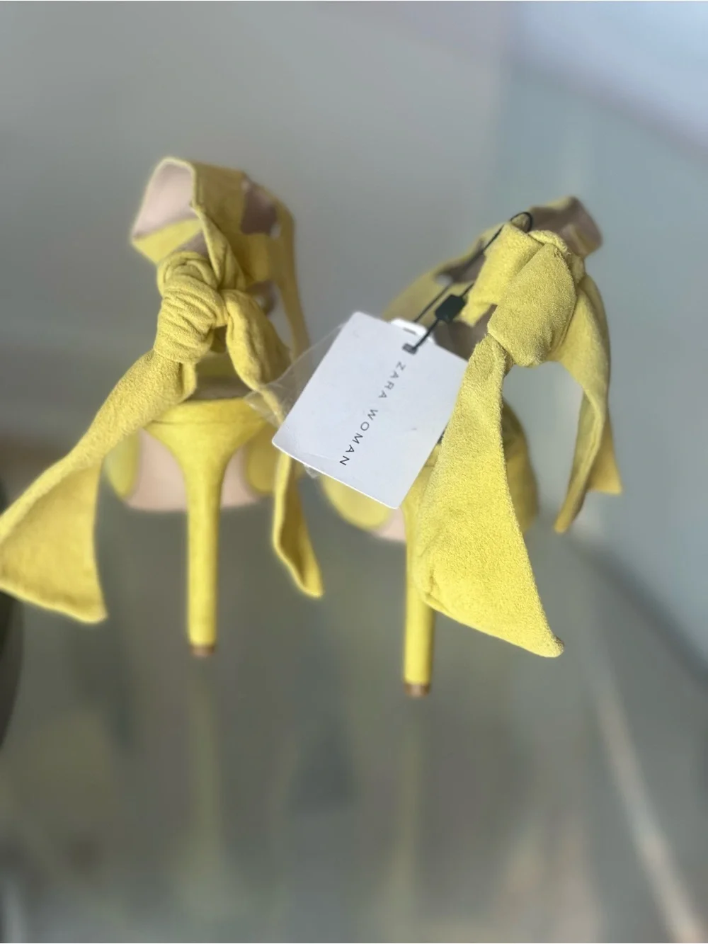 Zara never worn