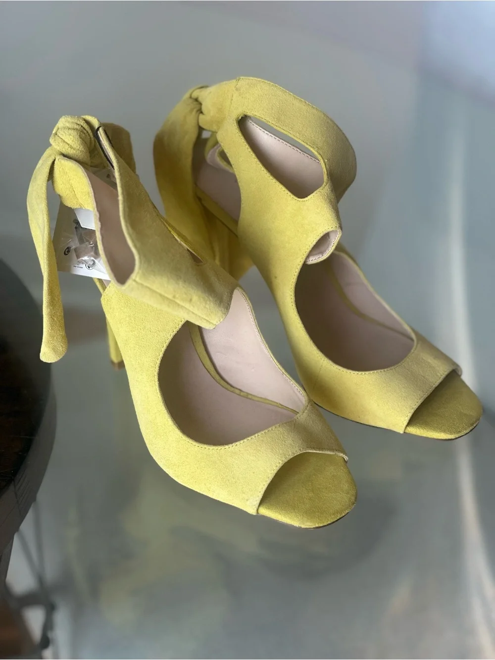 Zara never worn