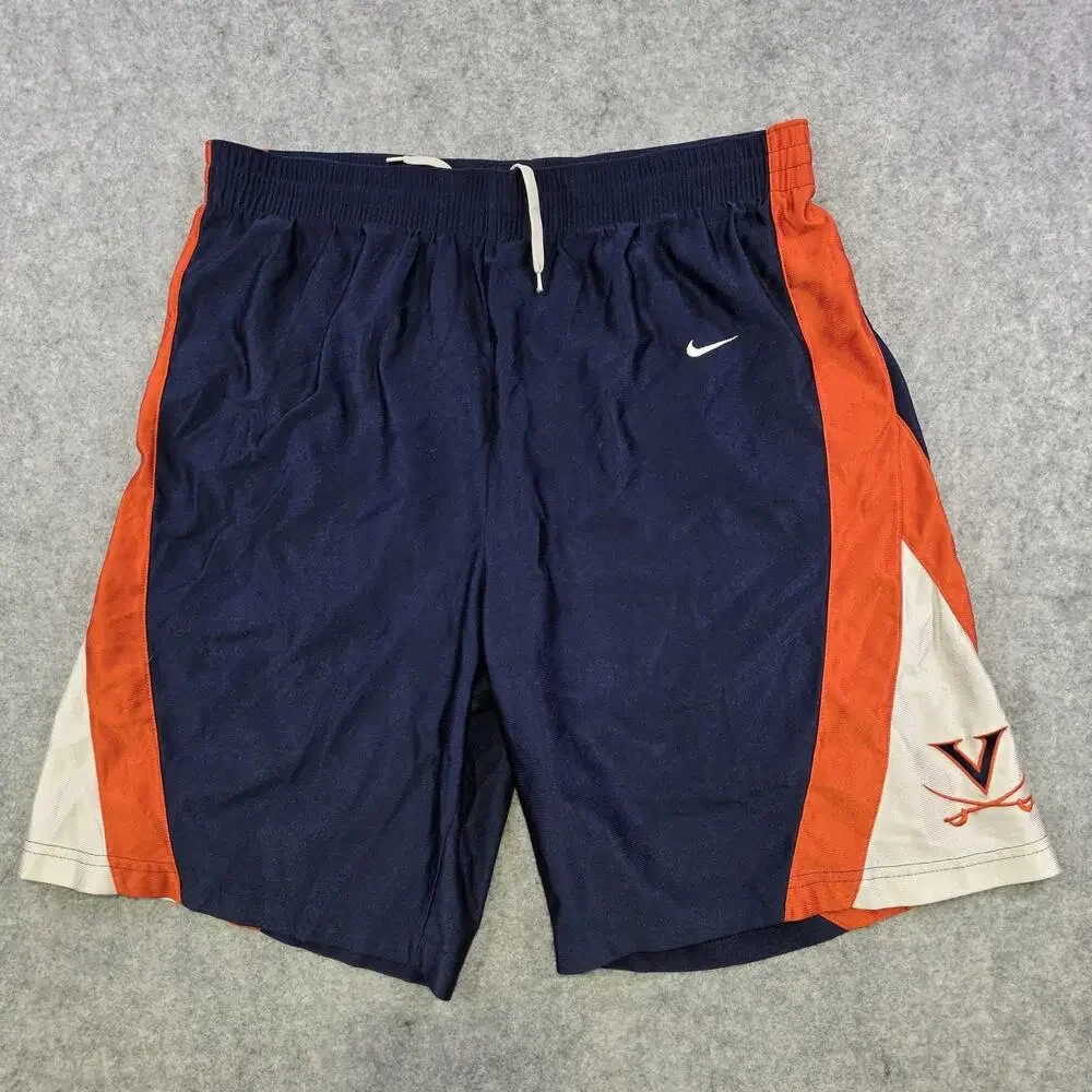 Nike selling vtg
