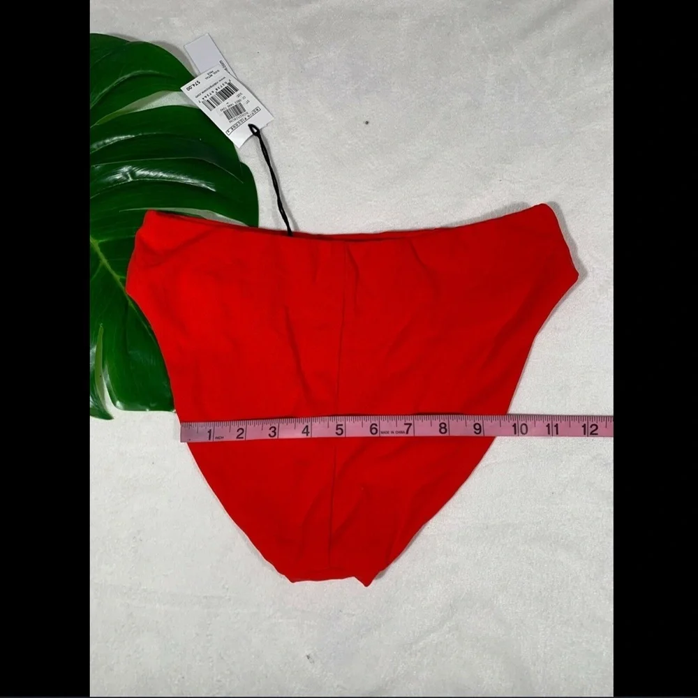Robin Piccone nwt $74