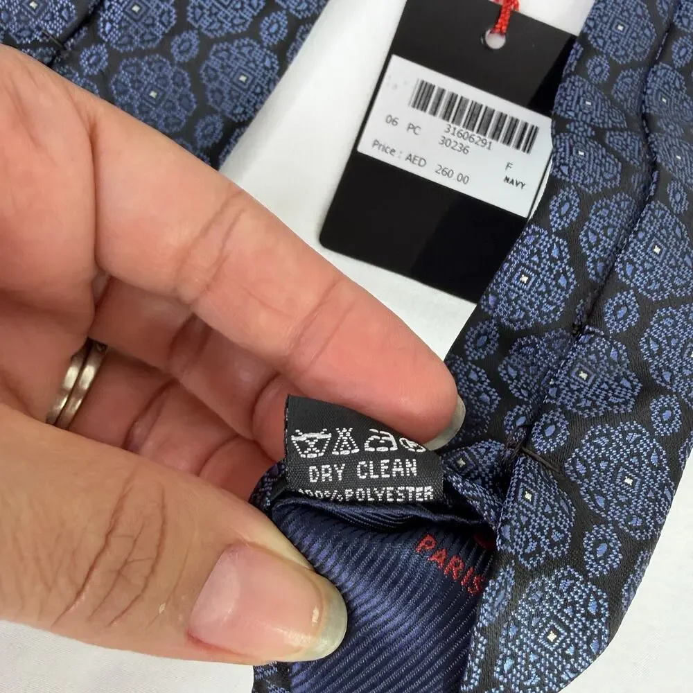 Pierre Cardin Paris Navy Blue Necktie Medallions Design NWT Polyester, Handmade