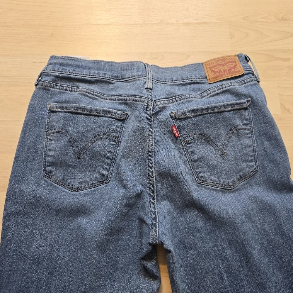 Levis levis 505