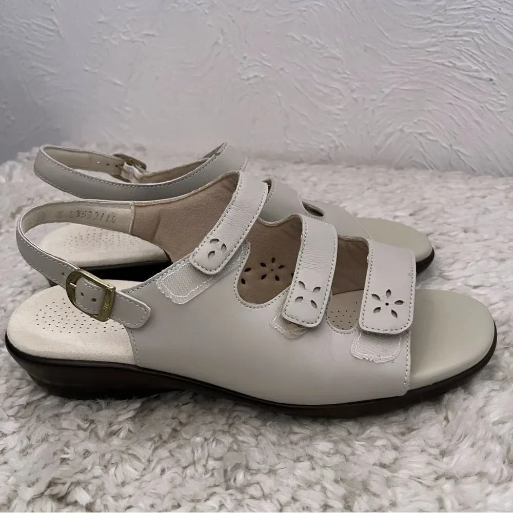 SAS Quatro Slingback Bone Ivory Sandal Hook Loop Adjustable Straps Comfort 10 N