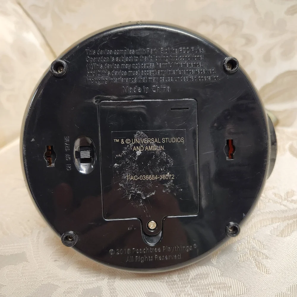 Universal dilophosaurus you