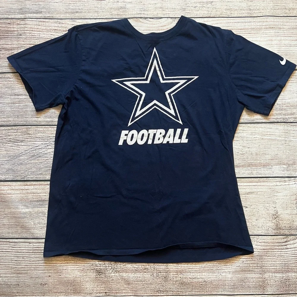 Dallas Cowboys Nike Men's Large Athletic Cut Short Sleeve Football NFL Tee‎