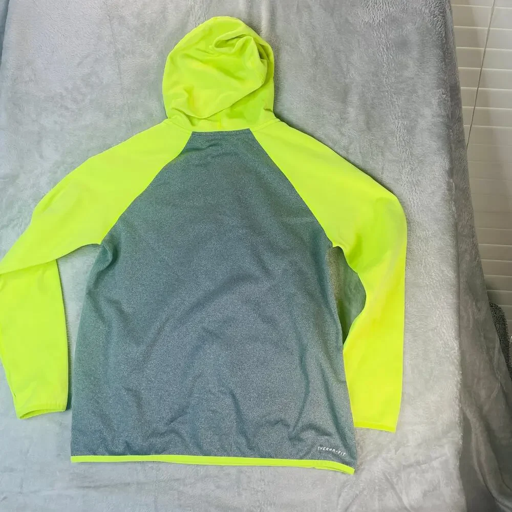 Nike therma fit