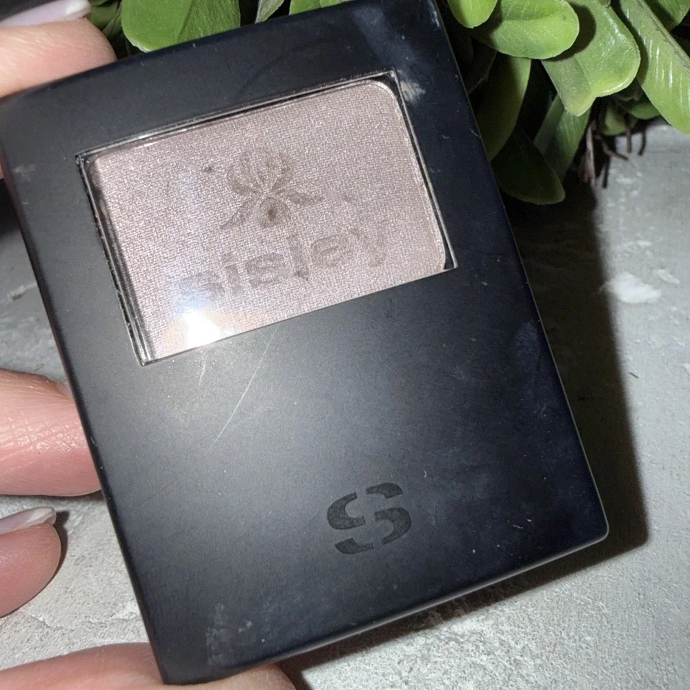 Sisley paris les