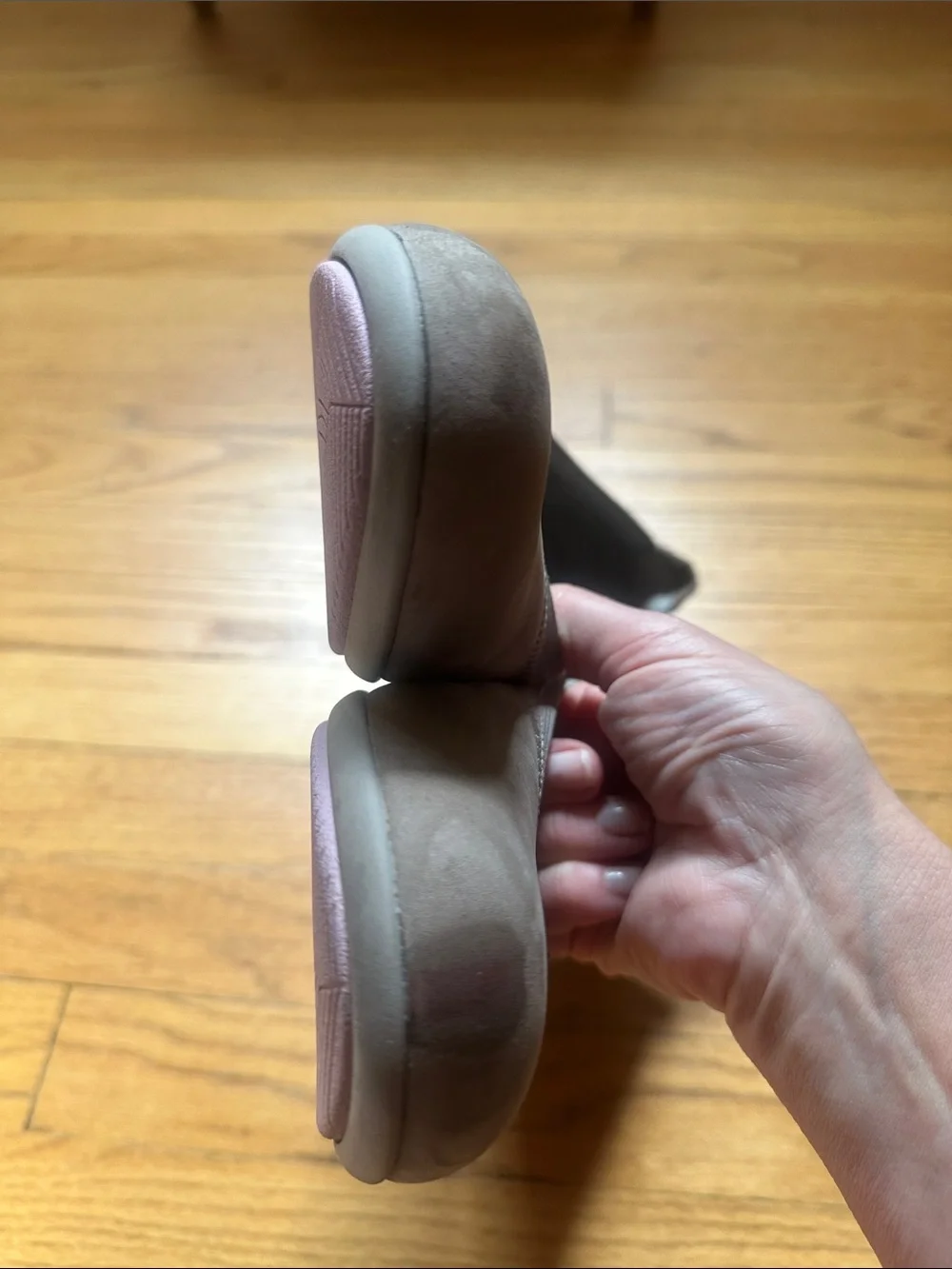 Dansko lightweight taupe