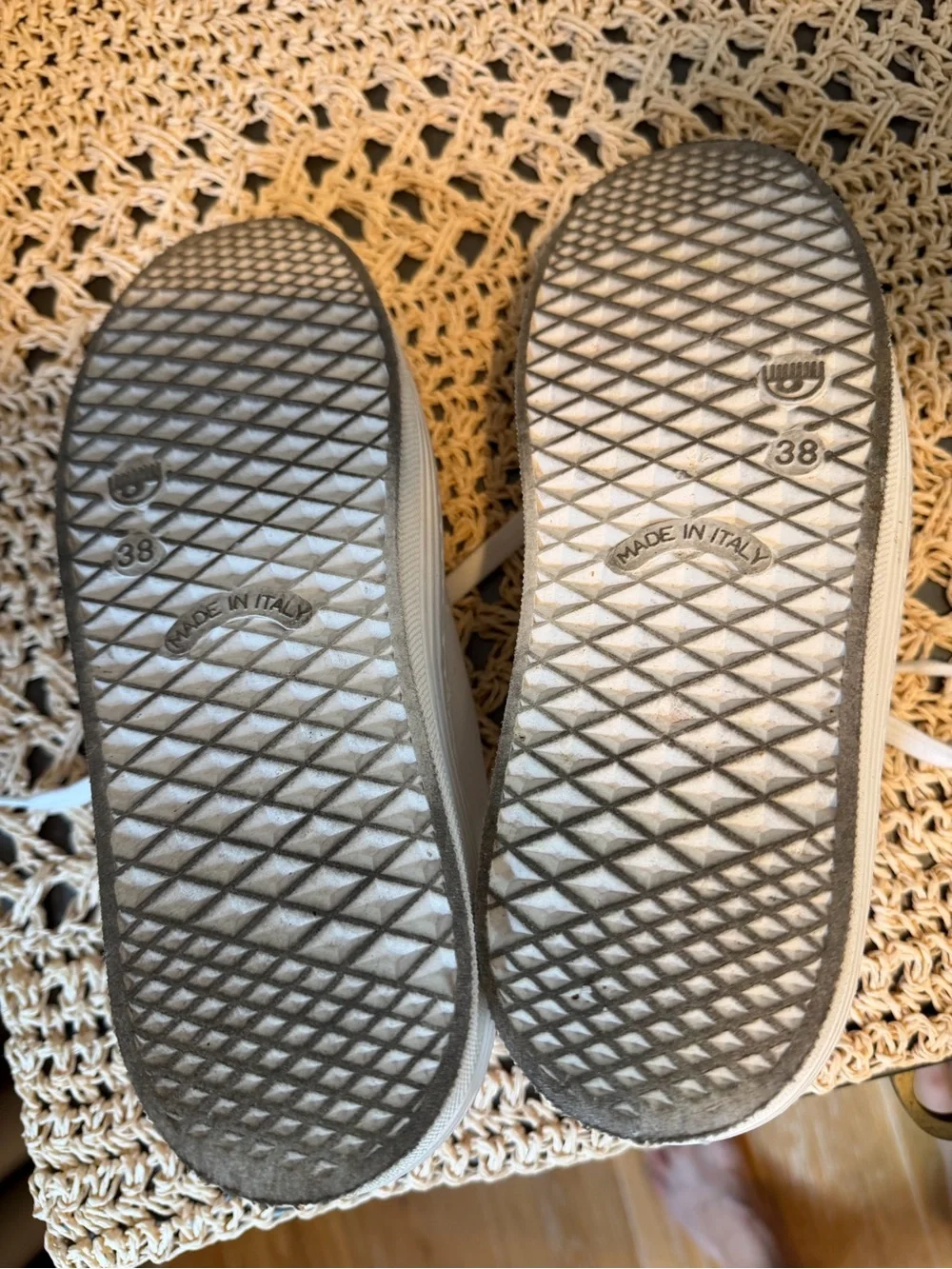 Chiara Ferragni low top