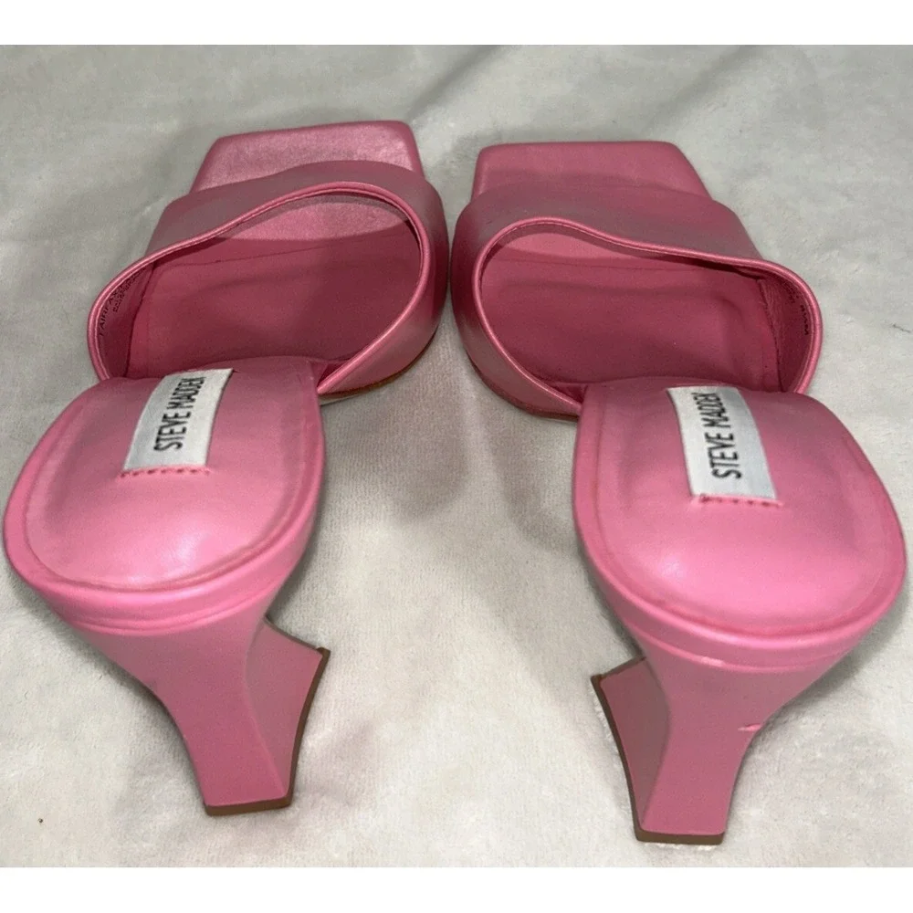 Steve Madden defects bottom