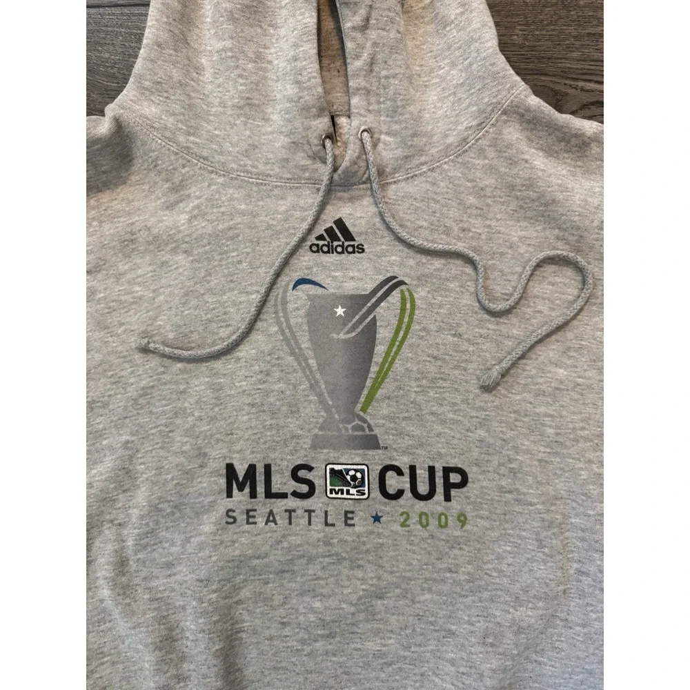 adidas hoodie has