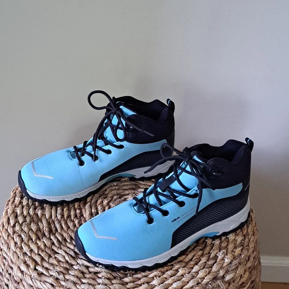 PAREDES worn once