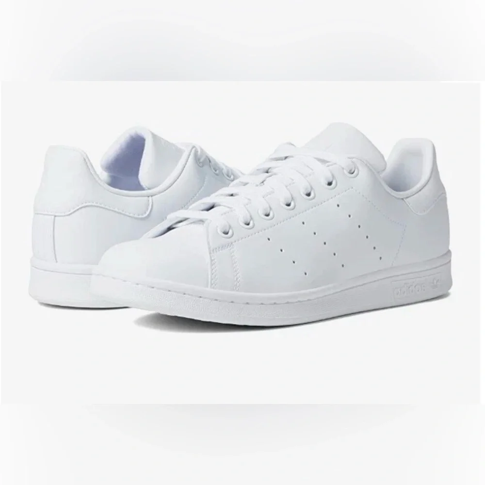 Adidas Stan Smith triple white for men’s size 5.5