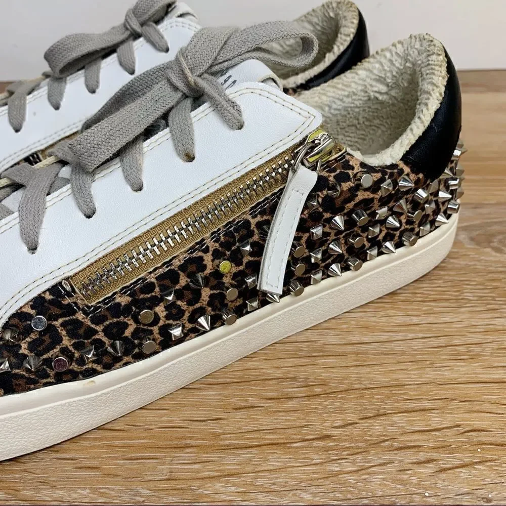 Steve Madden Women’s Size 11 Parka Studded Zippered Leopard Sneakers, Size 11