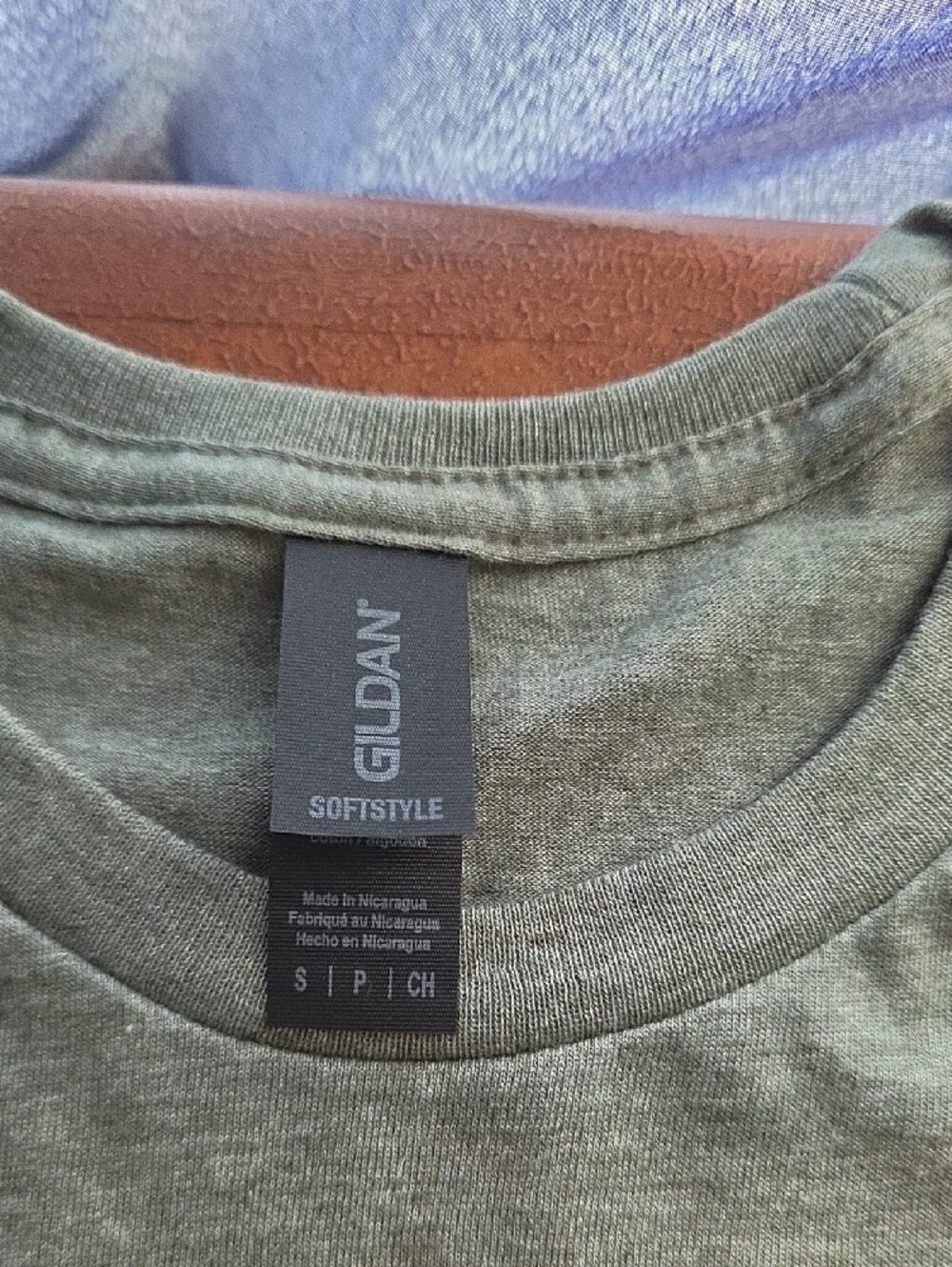 Gildan soft light