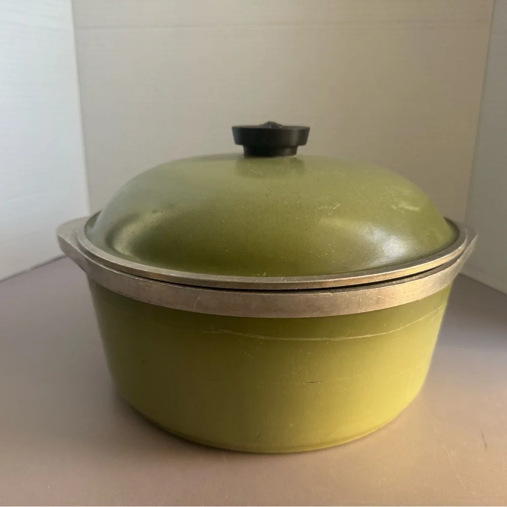 N/A olive green