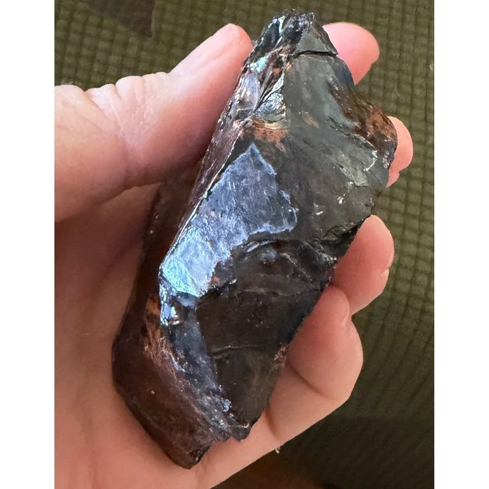 Mahogany Obsidian Raw Stone Unisex OS Black Red Excellent Volcanic Slab