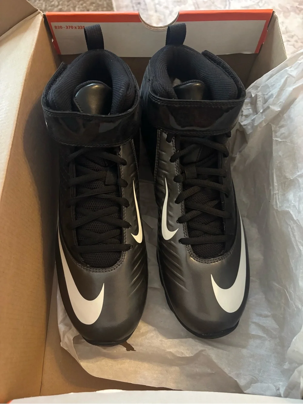 Nike Super Bad Shark Box Label - Orange/White