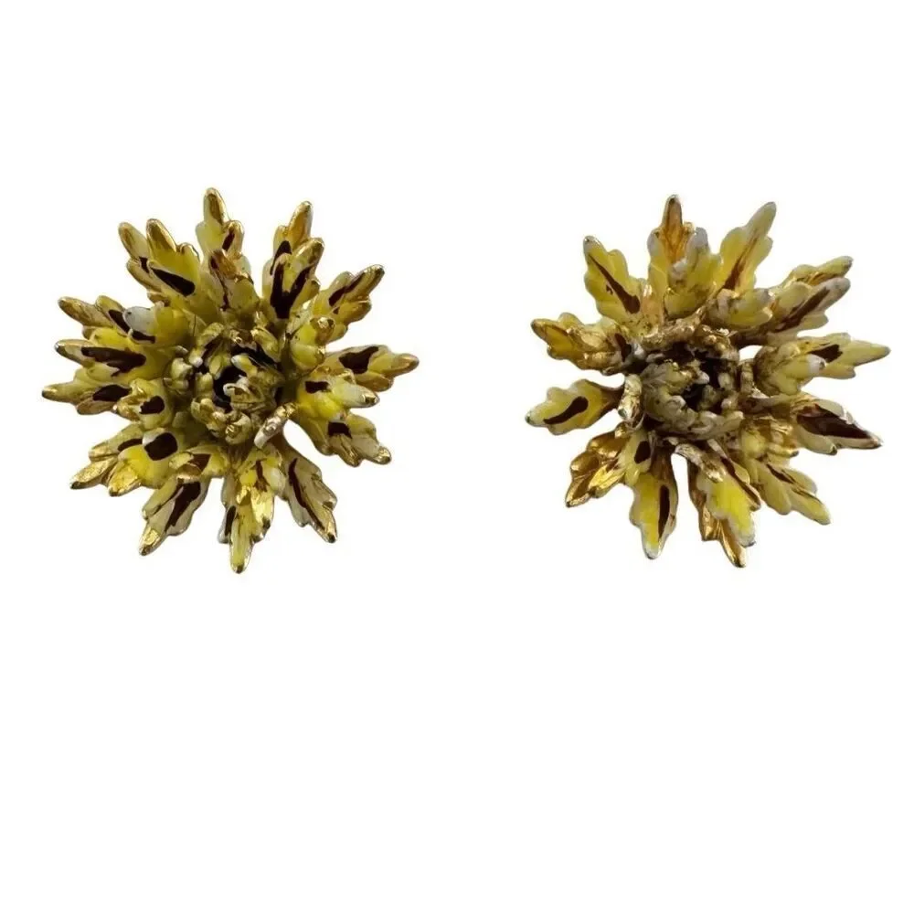 Yellow floral vintage gold tone clip on earrings