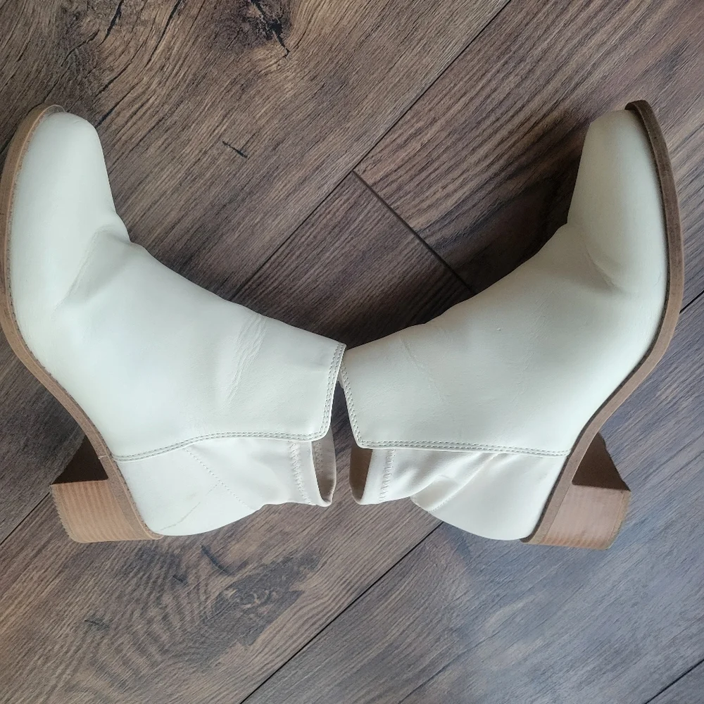 Alexis chic cream