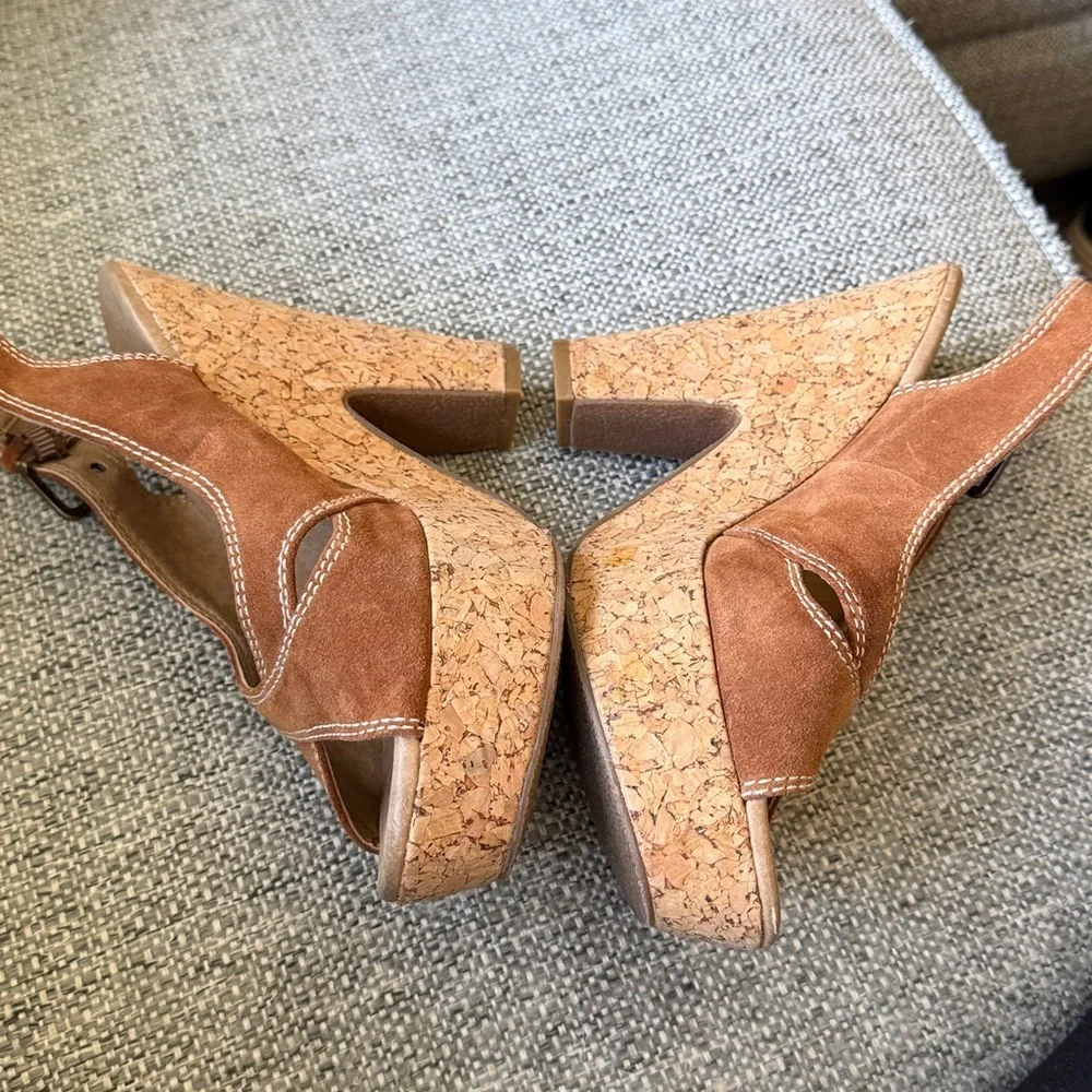 NEW Xhilaration Women’s Y2K Brown Suede Cork Platform Slingback Heels Size 8.5