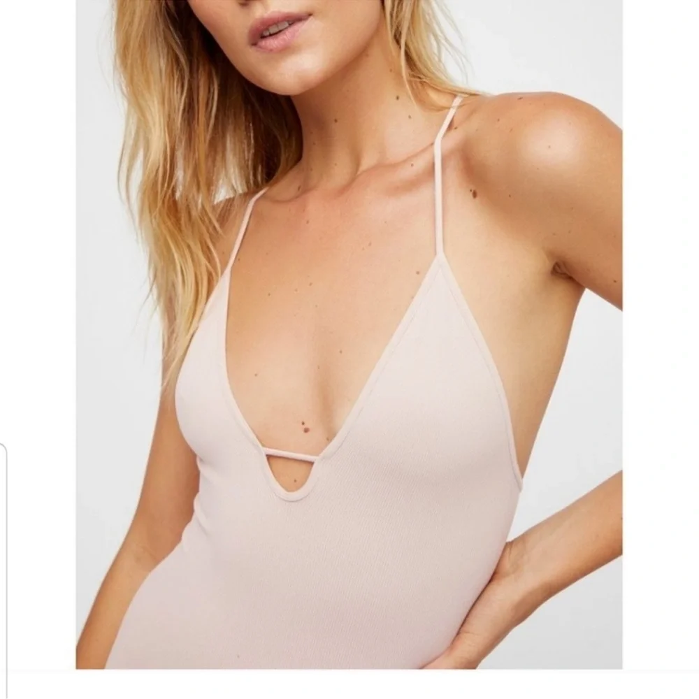 Free People Intimately Move Along Beige Ribbed Bodysuit Size XSmall/Small