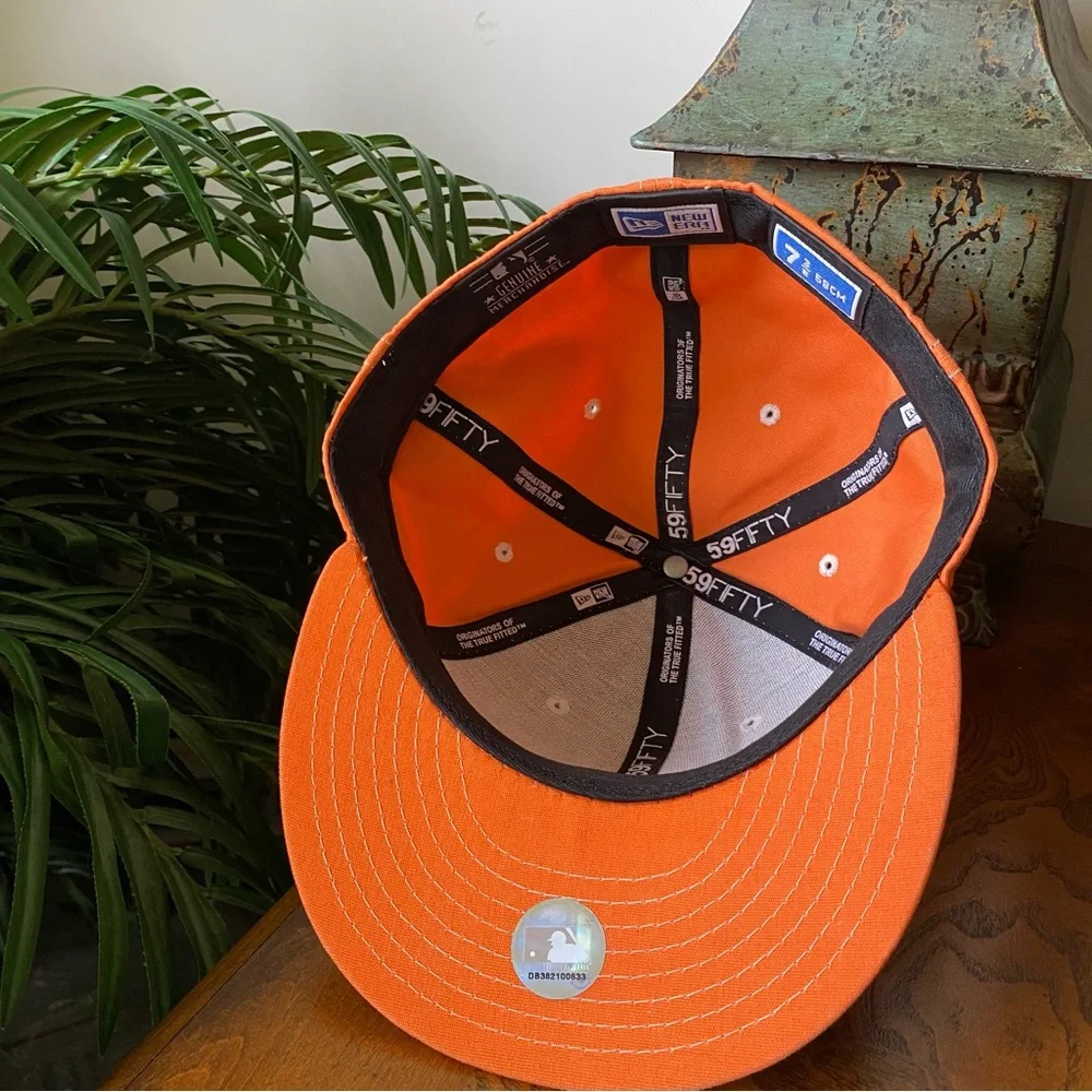 New Era oakland pictures