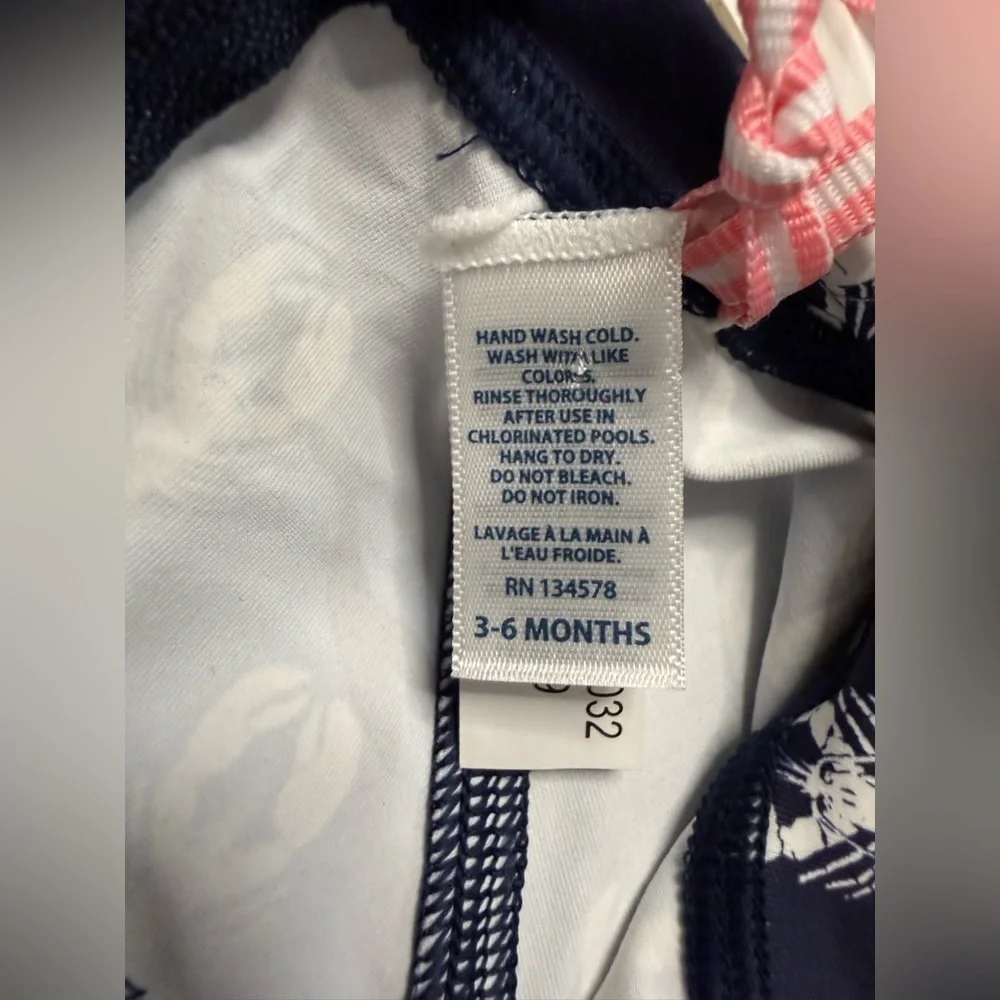 Vineyard Vines new tags