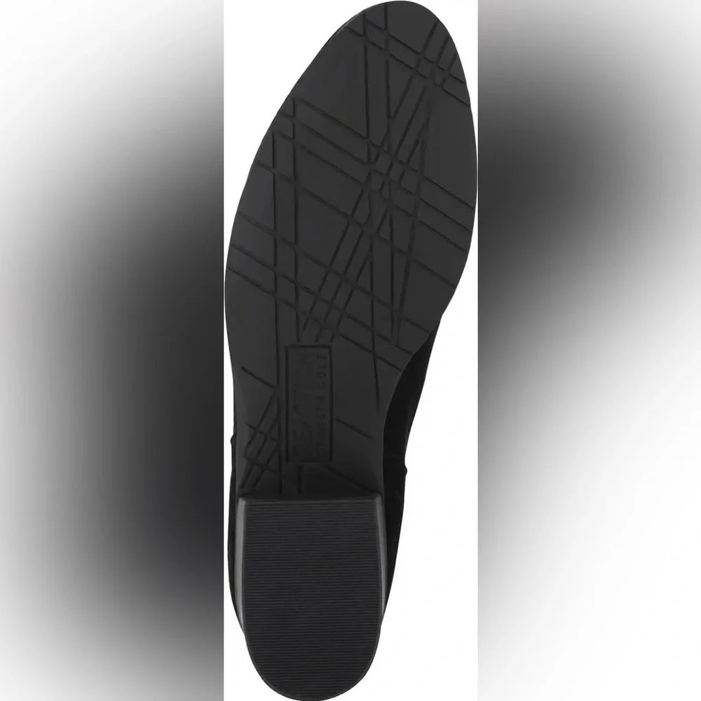 Kenneth Cole Reaction sleek black