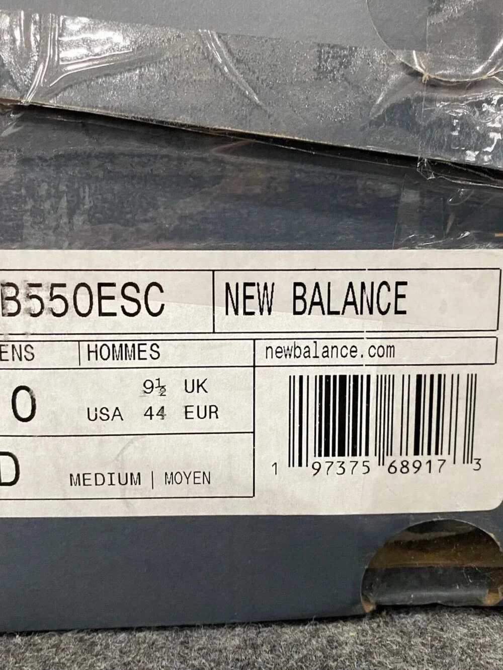 New Balance low provide design