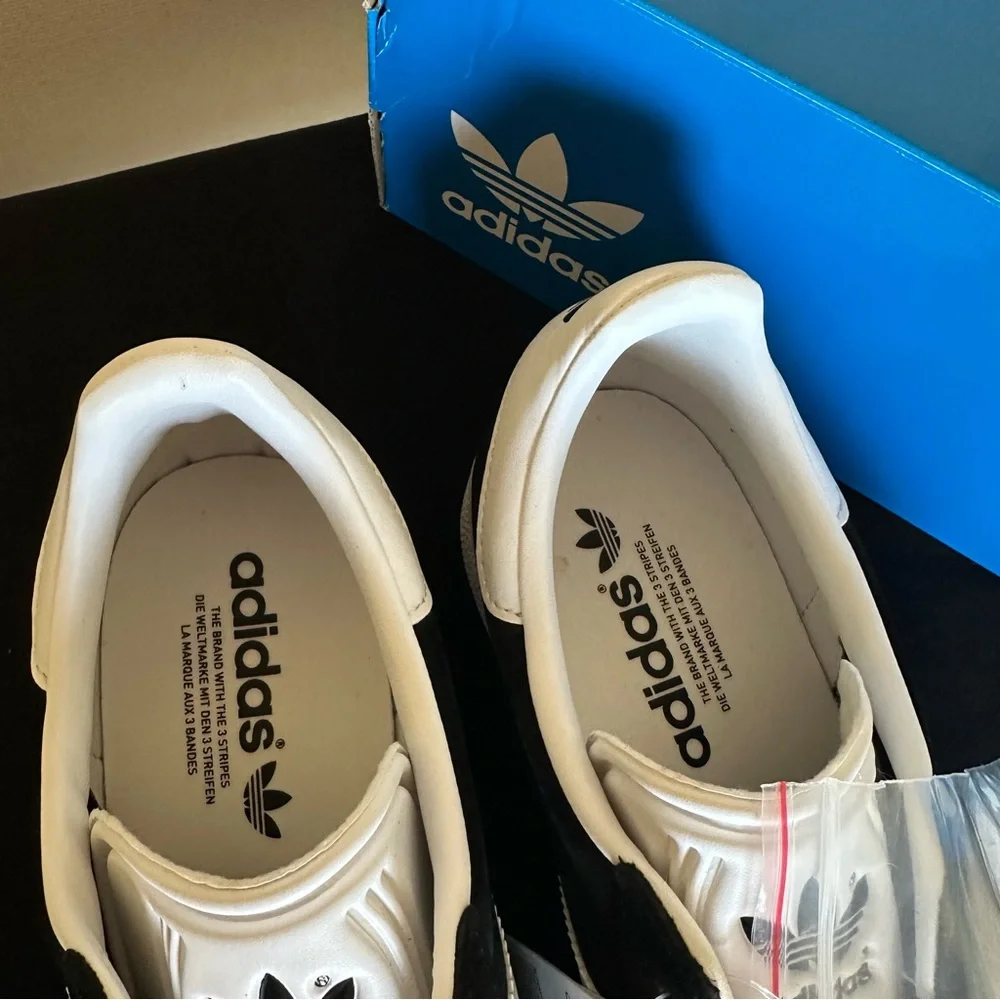 adidas sleek trainers