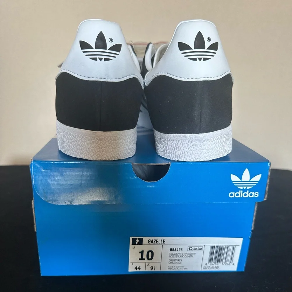 adidas sleek trainers
