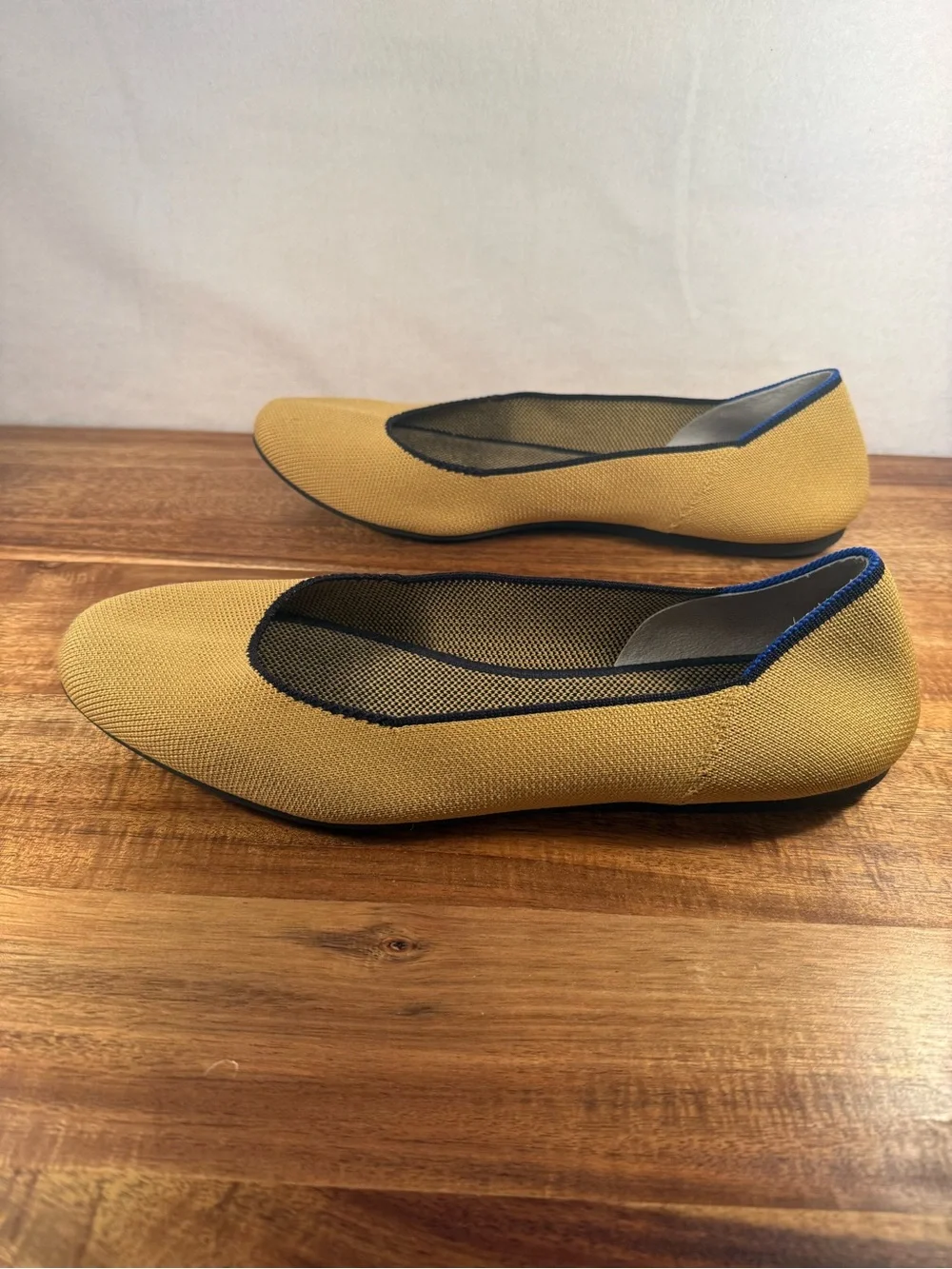 Rothys pre owned