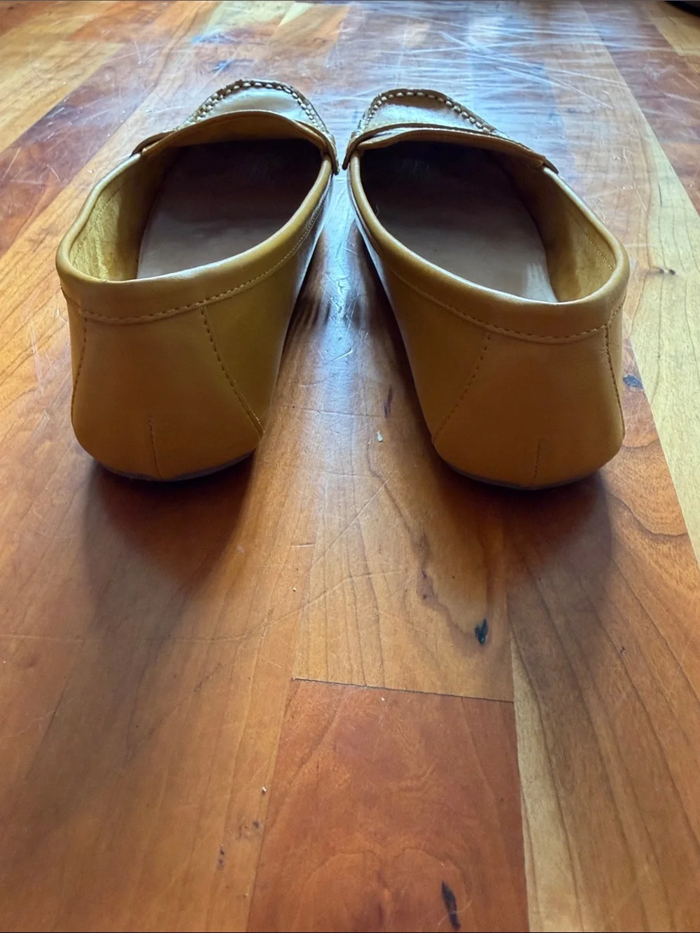 Old Navy Mustard Yellow Penny Loafer Driving Mocs Cushioned Memory Foam Size 9