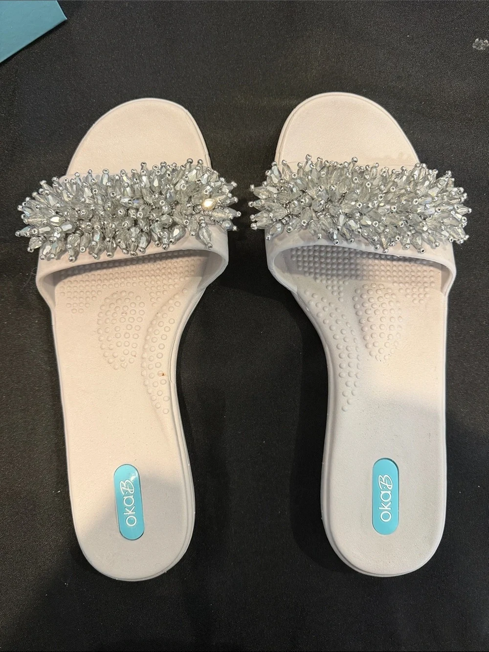 OKA b. okabsilver slide