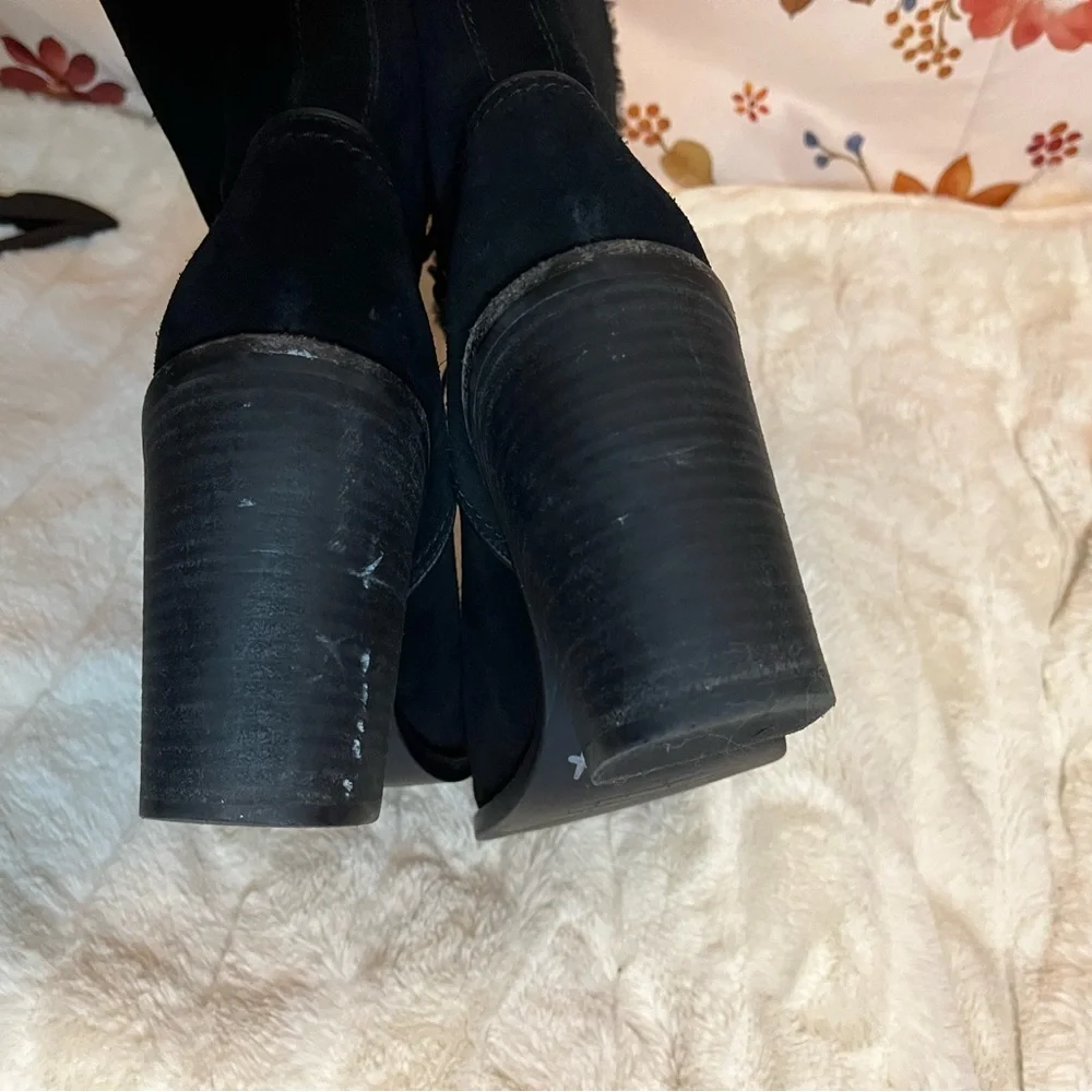 Ugg Jerene Womens 9.5M Genuine Black Shearling Lined Chunky Heel Winter Boots