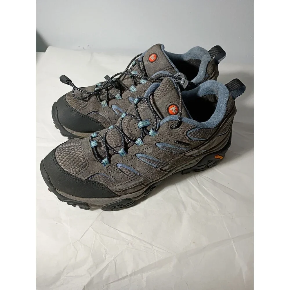 Merrell lock atheleisure