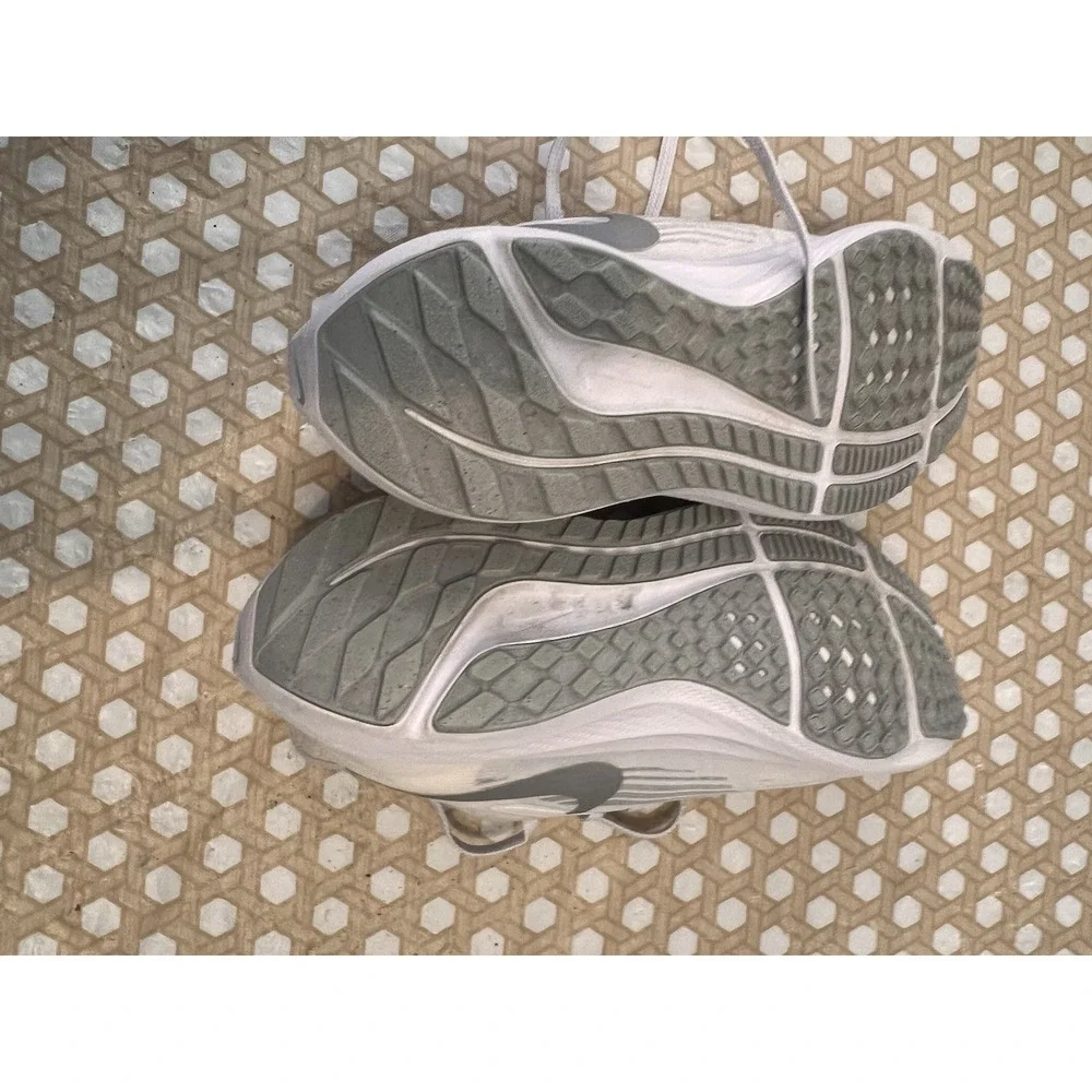 Nike women air