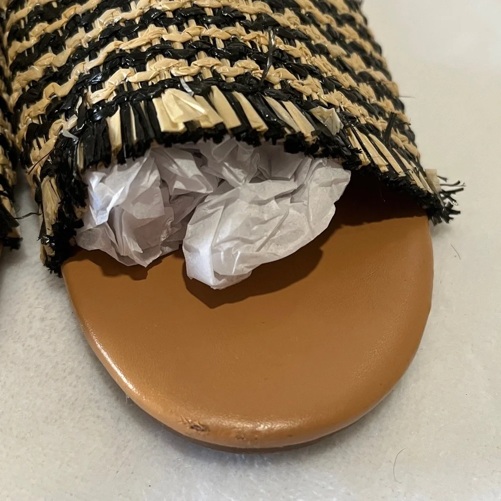 J Crew size 7 Raffia woven black and cream slide sandals