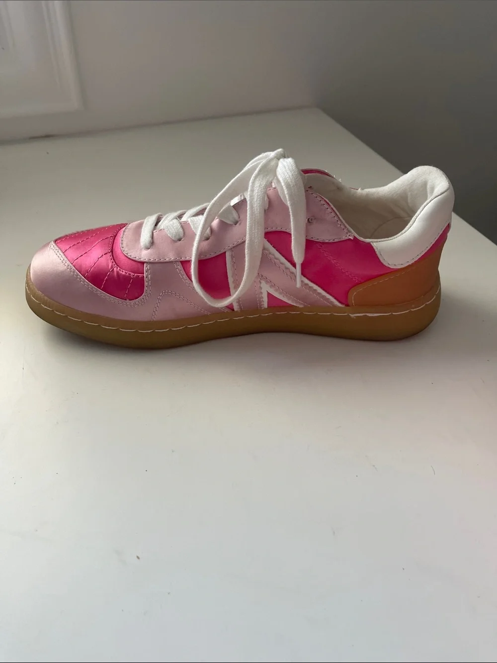 MIA pink satin