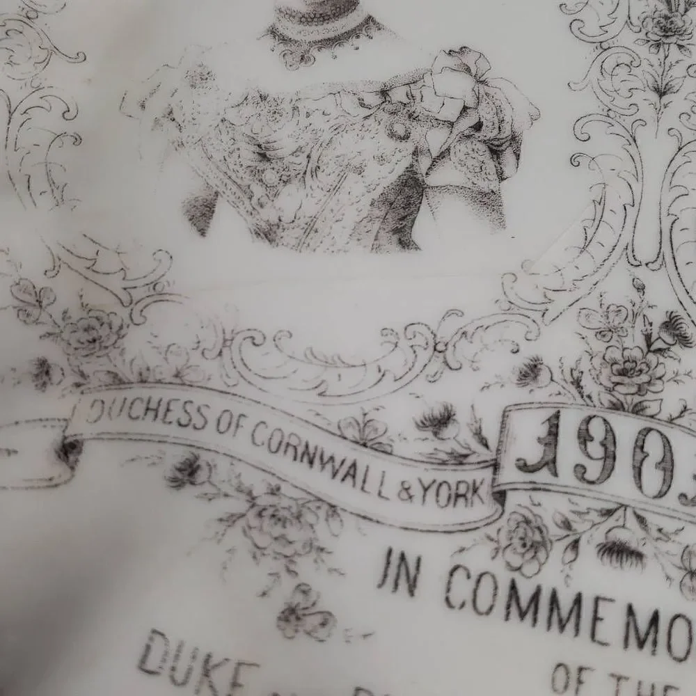 Vintage Duchess & Duke 1901 Plate‎