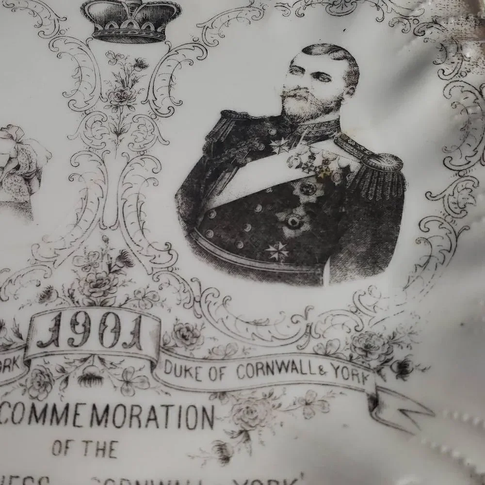 Vintage Duchess & Duke 1901 Plate‎