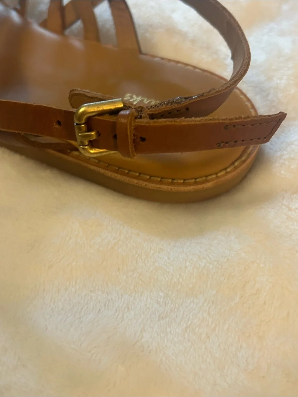 Clarks adjustable footbed light