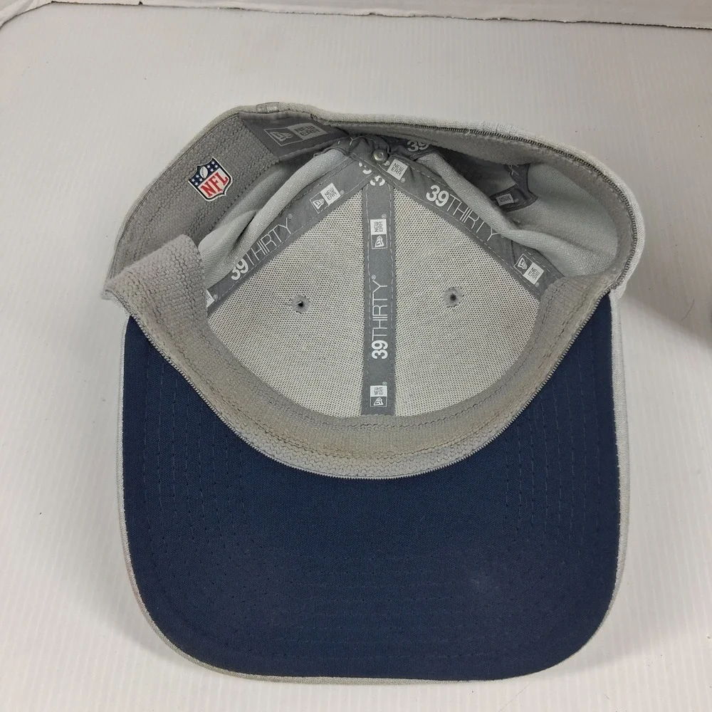New Era fabric color as