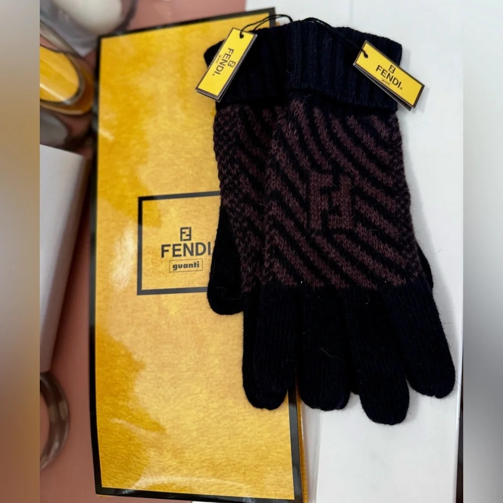 Fendi vintage new