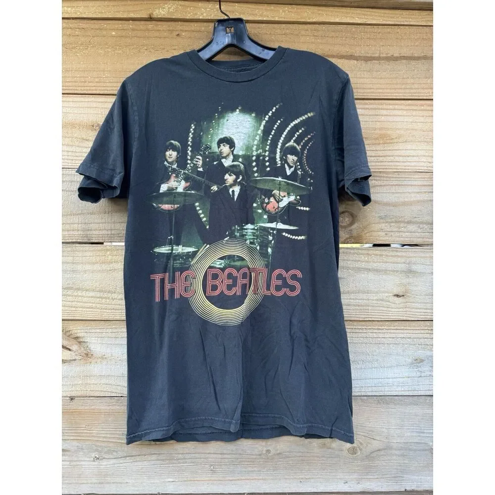 THE BEATLES 2009‎ apple corp  LTD  black size Medium Mens T Shirt. Loved Cond
